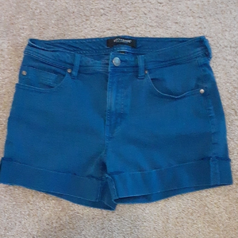 Ladies Blue Denim Cuffed Shorts